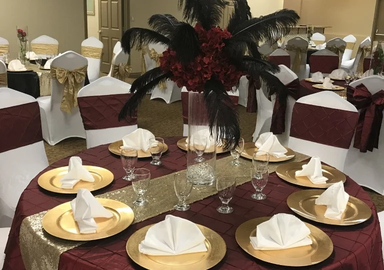 Eleganckie wnętrze restauracji Envarolitha